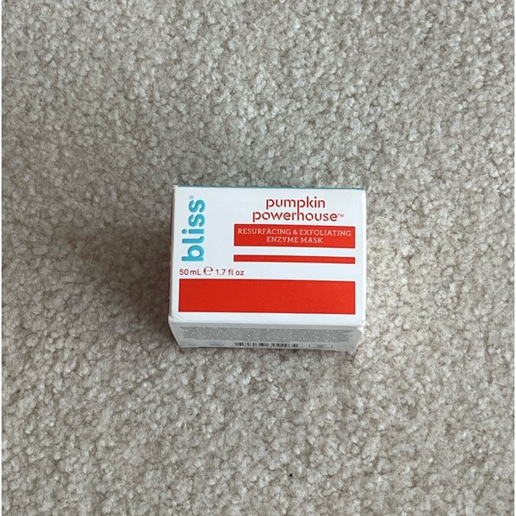 bliss pumpkin powerhouse Resurfacing & Exfoliating Enzyme Mask - Picture 2 of 2